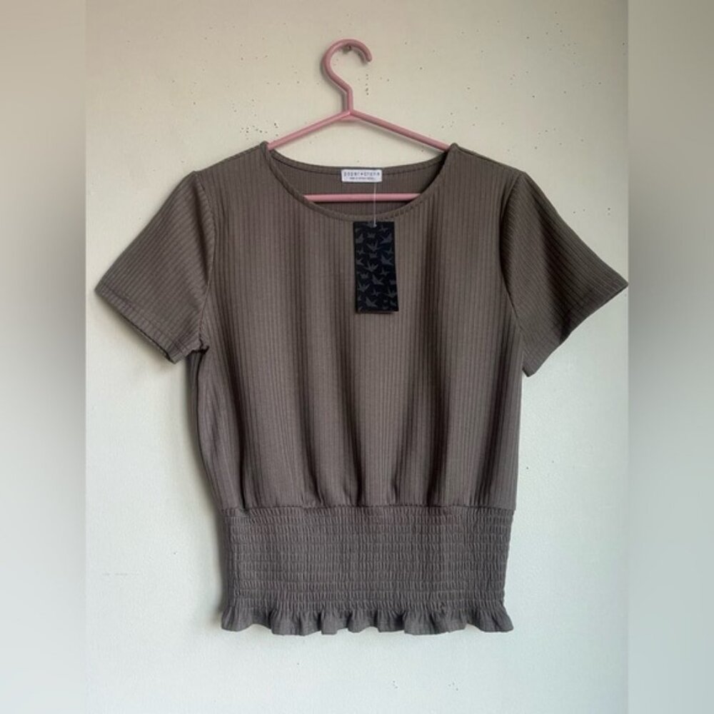 NWT Paper Crane Medium Top